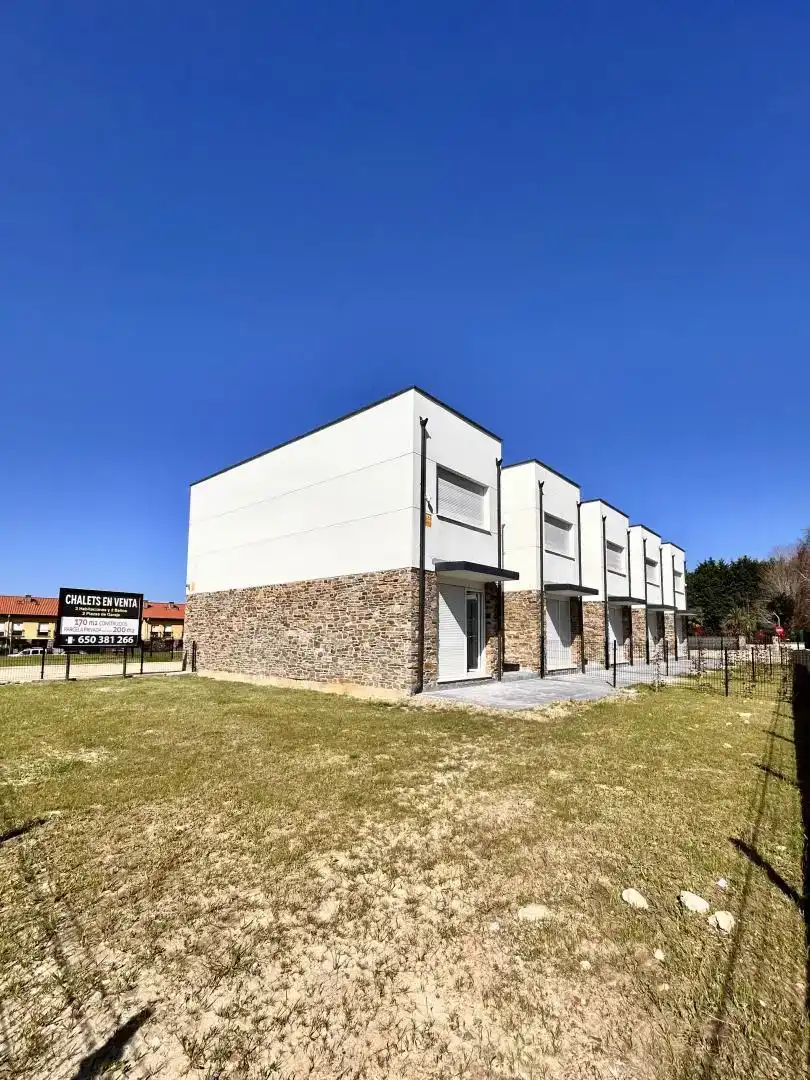 Vista exterior de Pis en venda en Polanco amb Jardí privat, Parquet i Traster