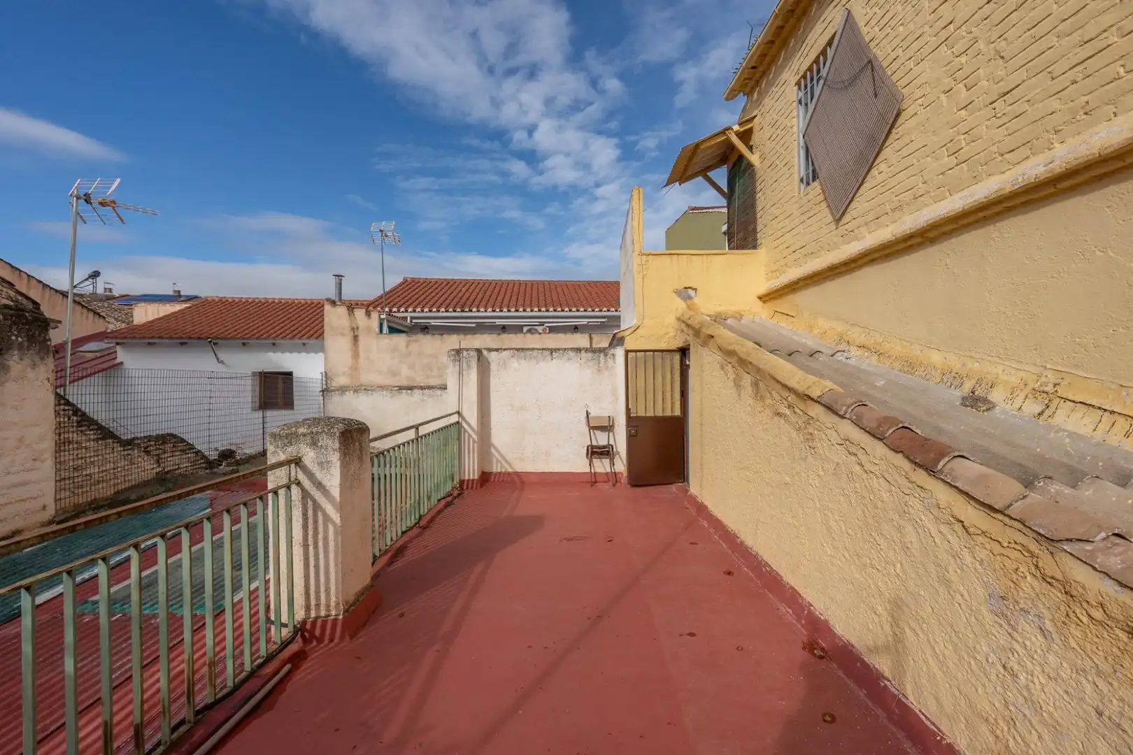 Außenansicht von Residential zum Verkauf in Armilla