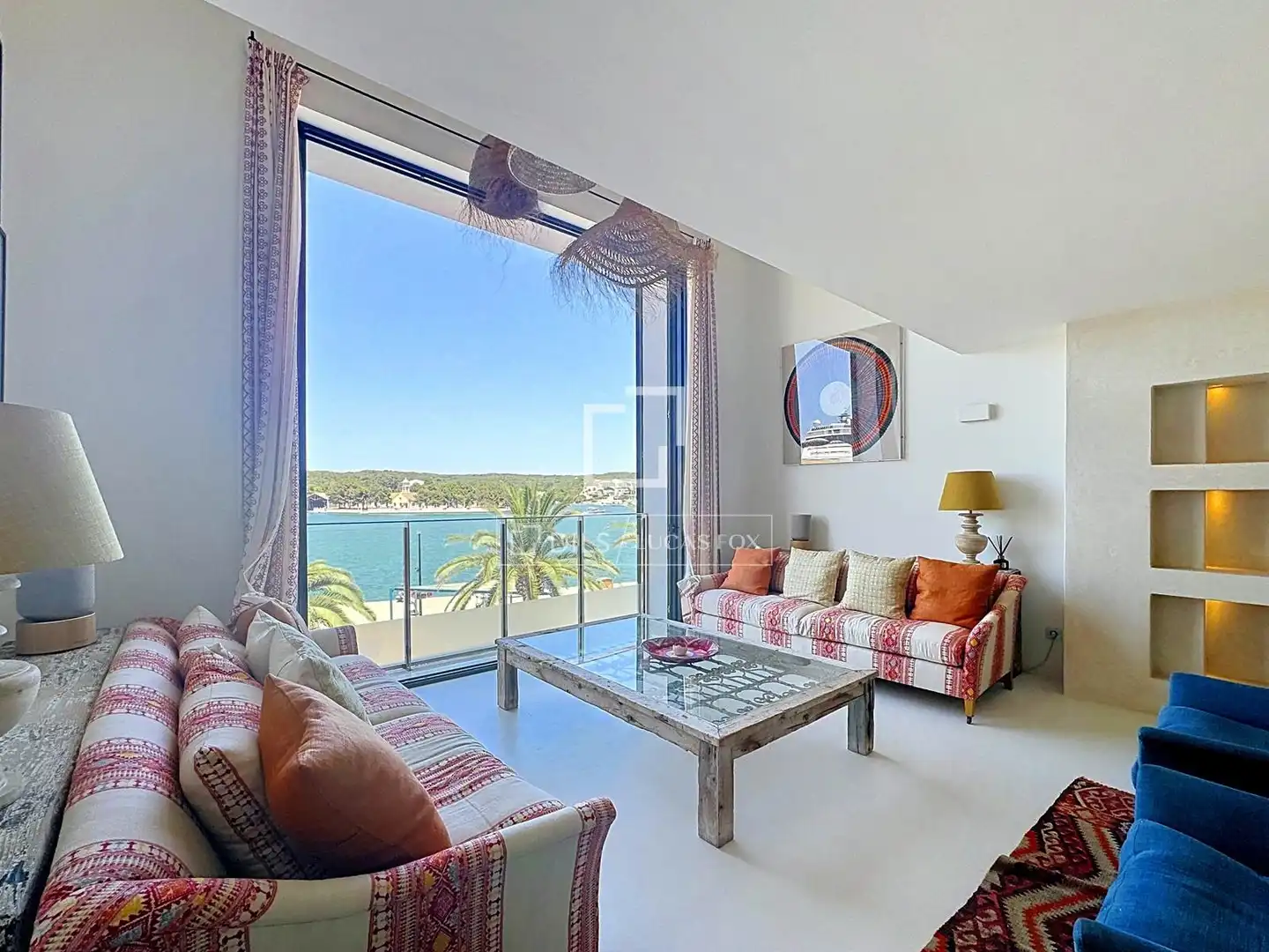 Vista exterior de Casa o xalet en venda en Maó - Mahón amb Aire condicionat, Calefacció i Jardí privat