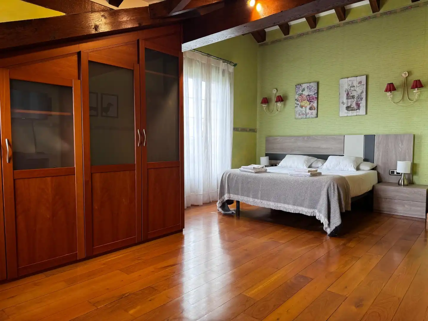 Chalet con terraza en venta en Calle Cortiguera, imagen 44