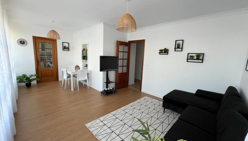 Photo 1 of Flat to rent in Caranza, A Coruña