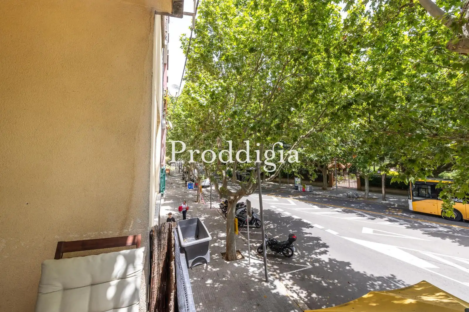 Vista exterior de Pis en venda en Centre - Estació