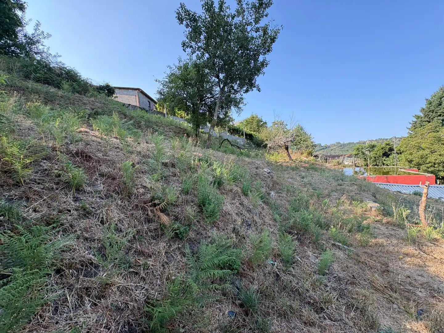 Houses for sale in Covelo  with Storage room and Furnished