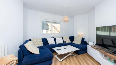 Foto 5 de Piso en venta en Calle Rauda, Crta. De la Sierra,  Granada Capital