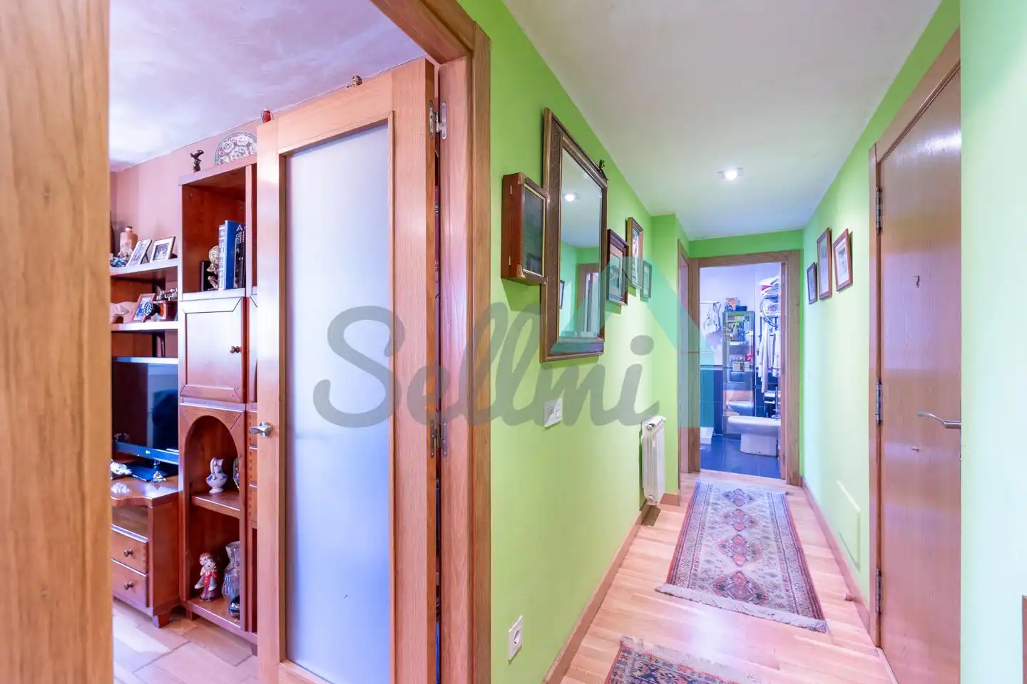 Piso en venta en Avilés con Calefacción, Parquet y Trastero