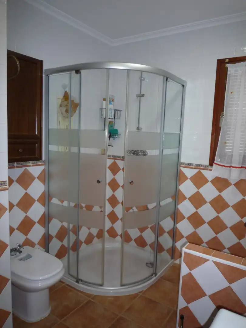 Baño de Finca rústica en venta en Albacete con Jardín privado, Trastero y Piscina
