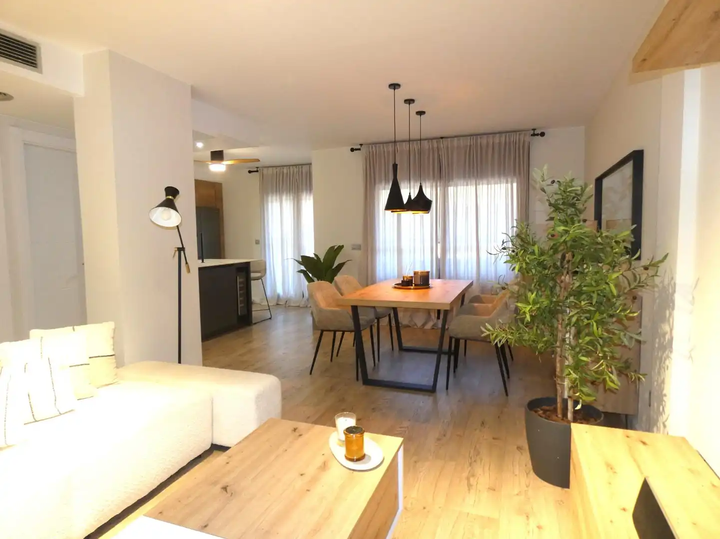 Living room of Detached homes for sale in Utebo  with Air Conditioner, Heating and Private garden