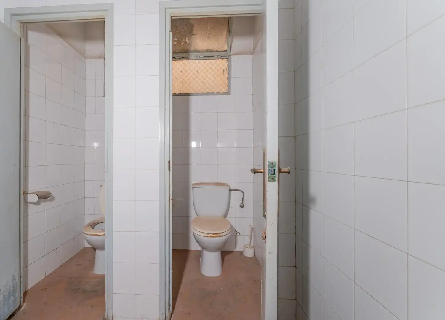Bathroom of Industrial buildings for rent in Elche / Elx