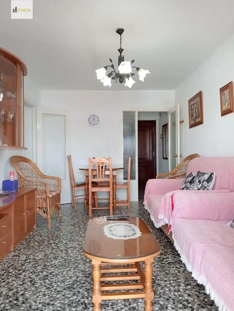 Piso con ascensor en alquiler en V Centenario - Piletas - Capuchinos, imagen 2