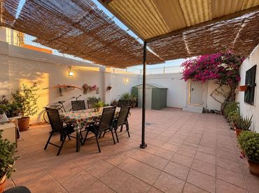 House with balcony for sale in Pedanías Oeste