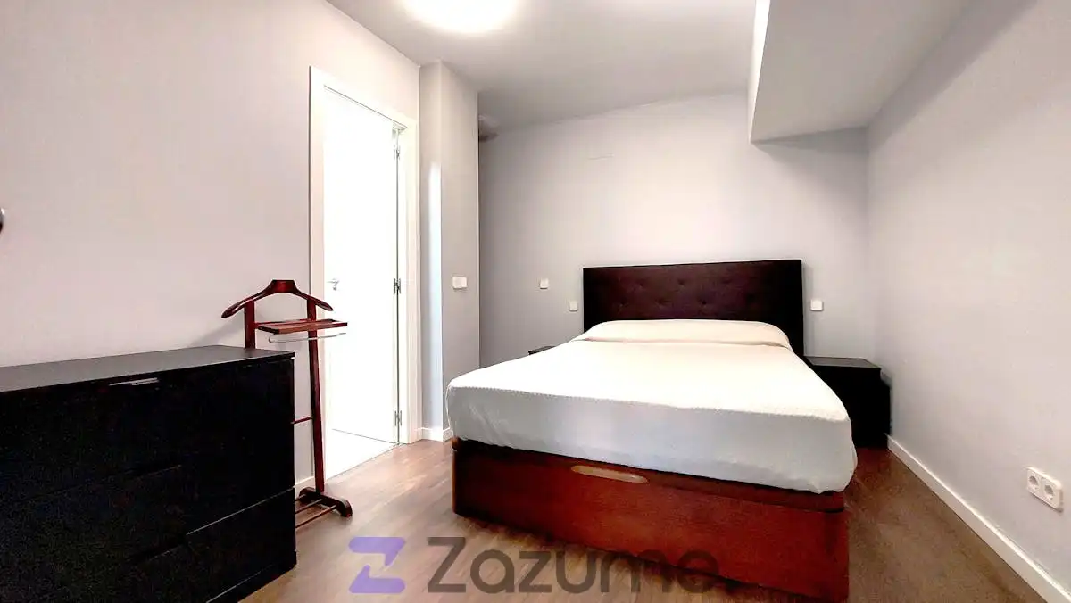 Bedroom of Lofts for rent in San Sebastián de los Reyes  with Air Conditioner, Heating and Parquet flooring