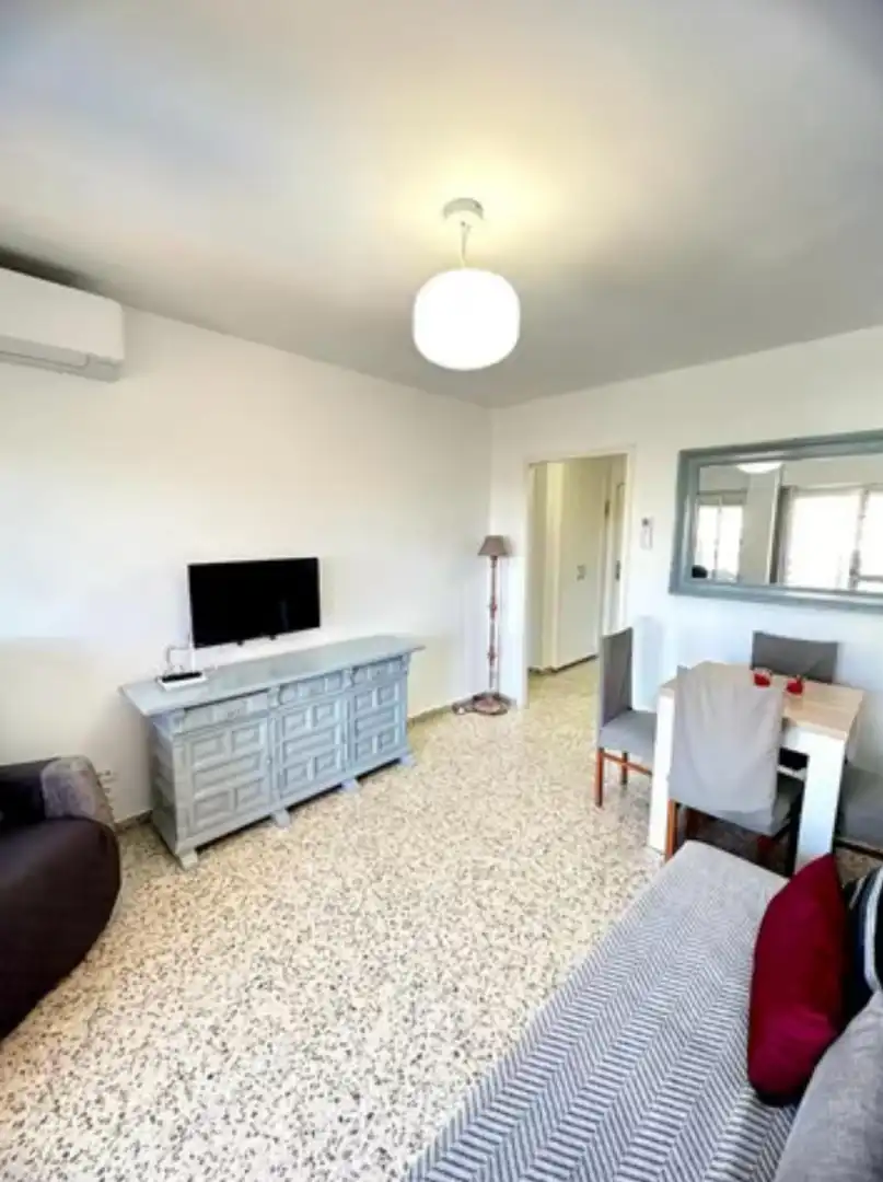 Wohnzimmer von Wohnung zur Miete in Benalmádena mit Klimaanlage und Möbliert