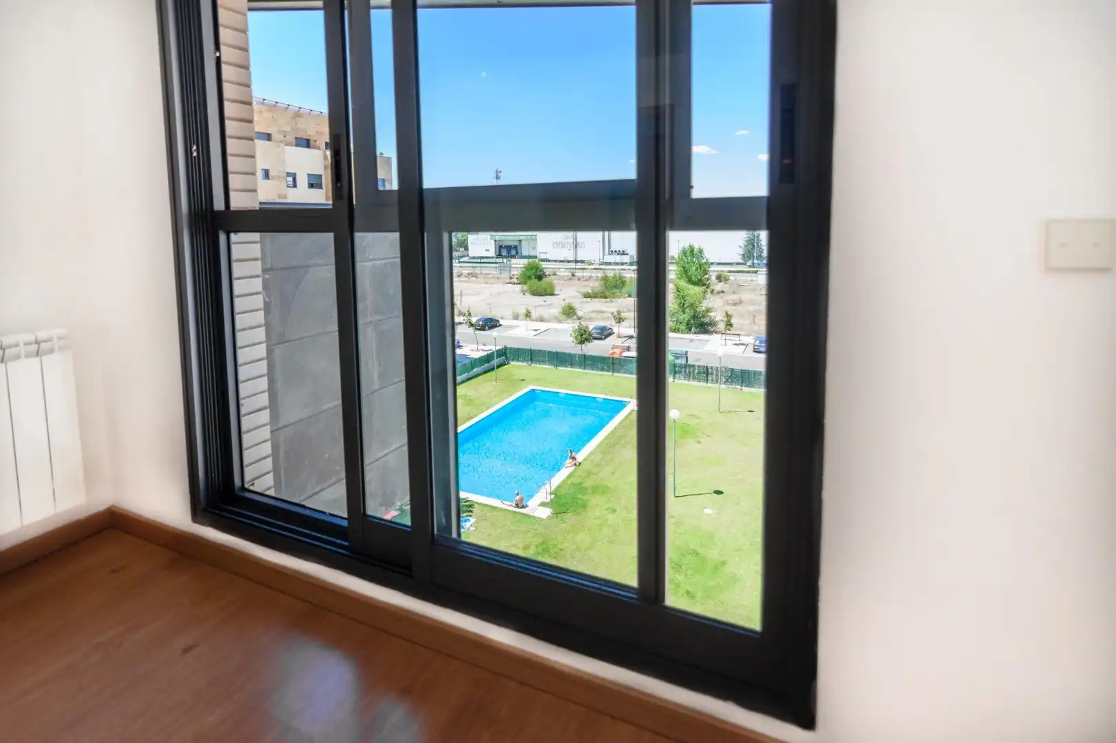 Piscina de Apartamento de alquiler en Valladolid con Calefacción, Terraza y Trastero