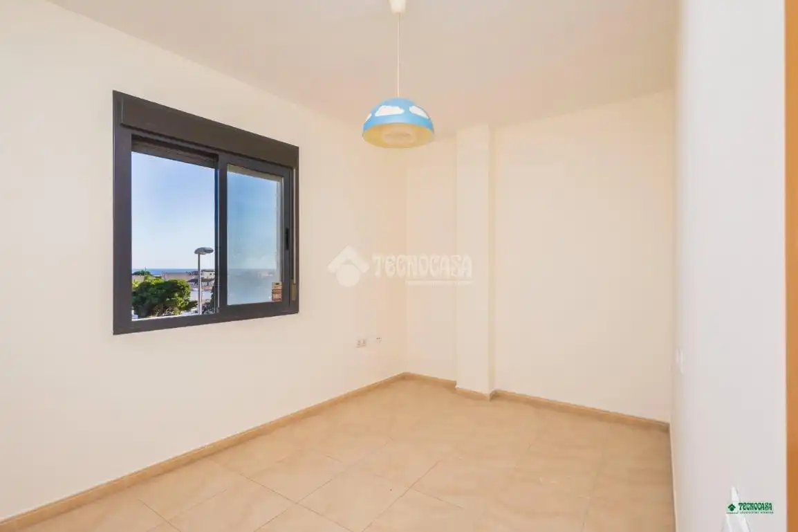 Habitación de Piso en venta en Costacabana - Loma Cabrera