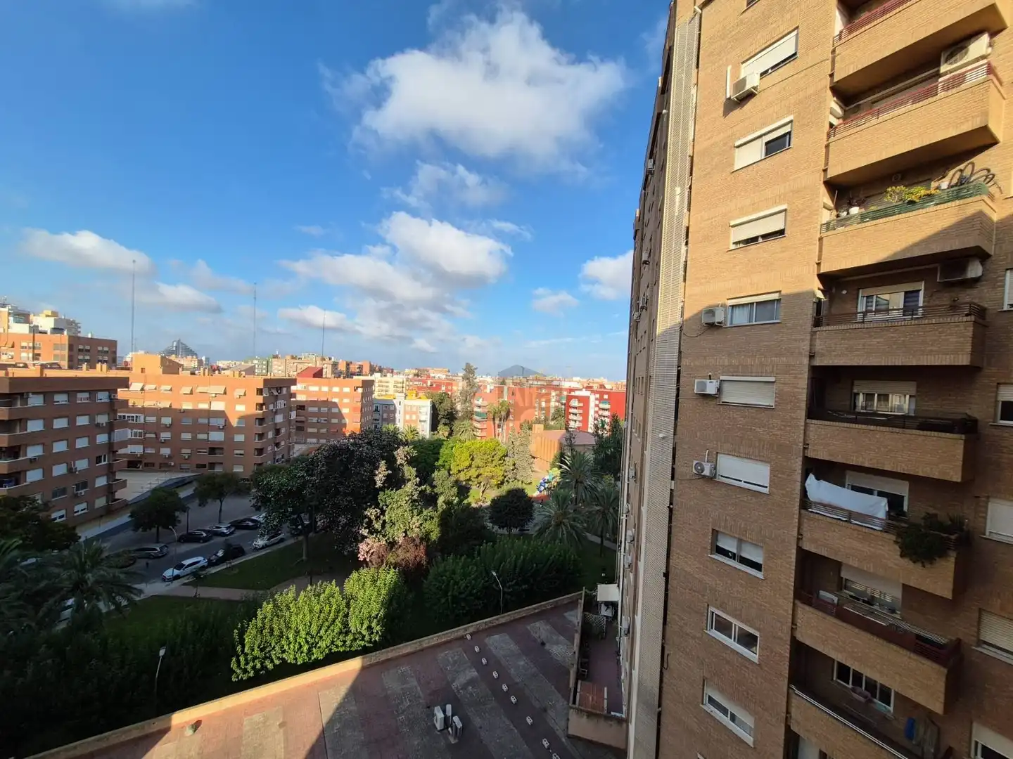 Vista exterior de Pis en venda en Xirivella amb Aire condicionat, Calefacció i Moblat