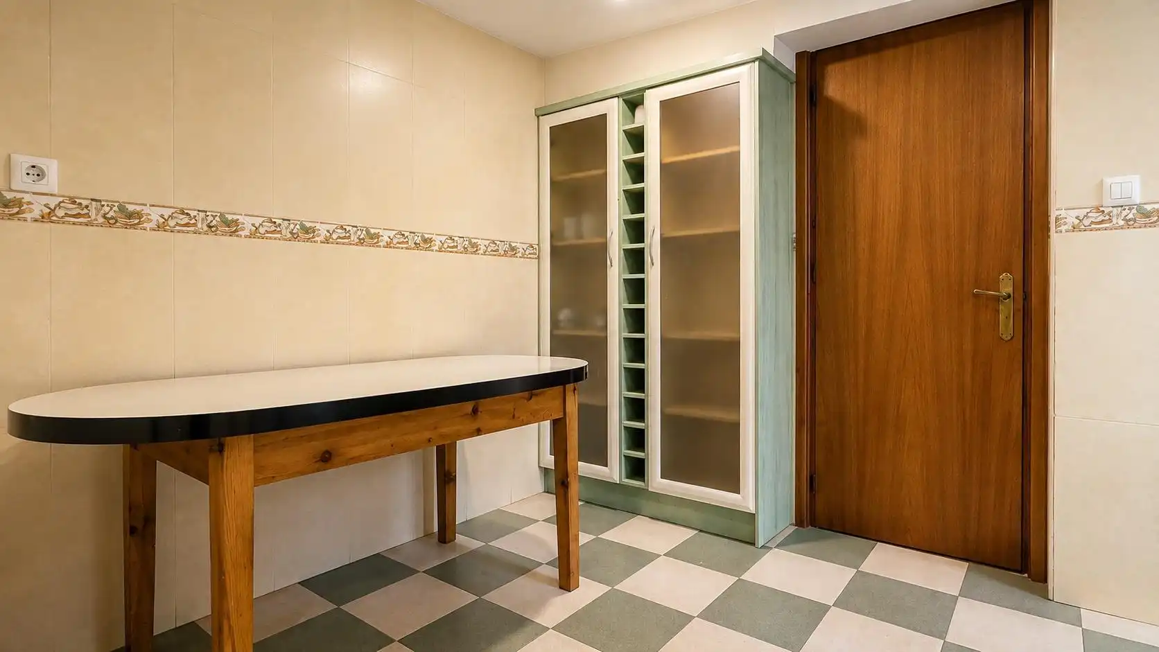 Cocina de Piso en venta en Comillas (Cantabria) con Calefacción y Balcón
