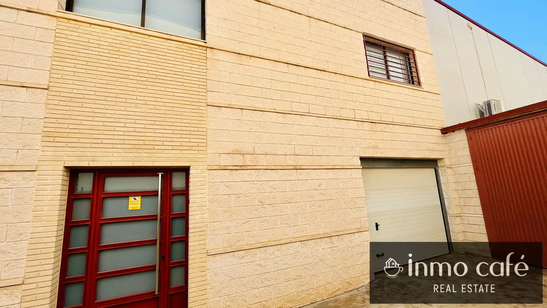Industrial building for sale in Calle Asturias, imagen 2