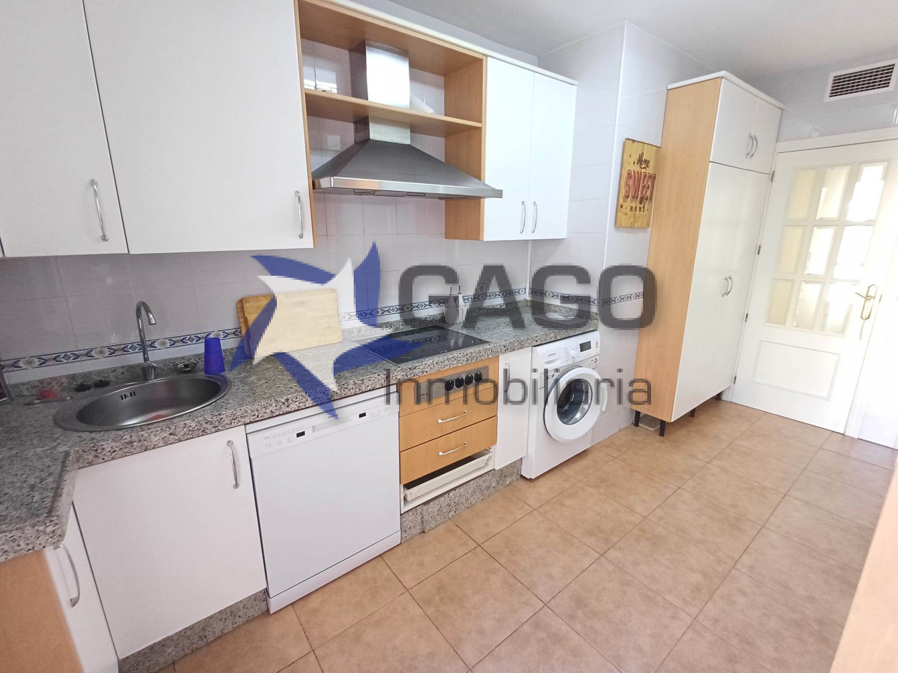 Cuina de Pis de lloguer en  Córdoba Capital amb Aire condicionat, Calefacció i Terrassa