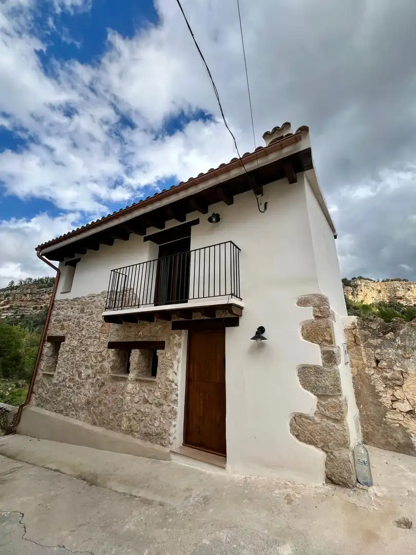 Vista exterior de Casa o xalet en venda en Vallibona amb Terrassa, Traster i Moblat