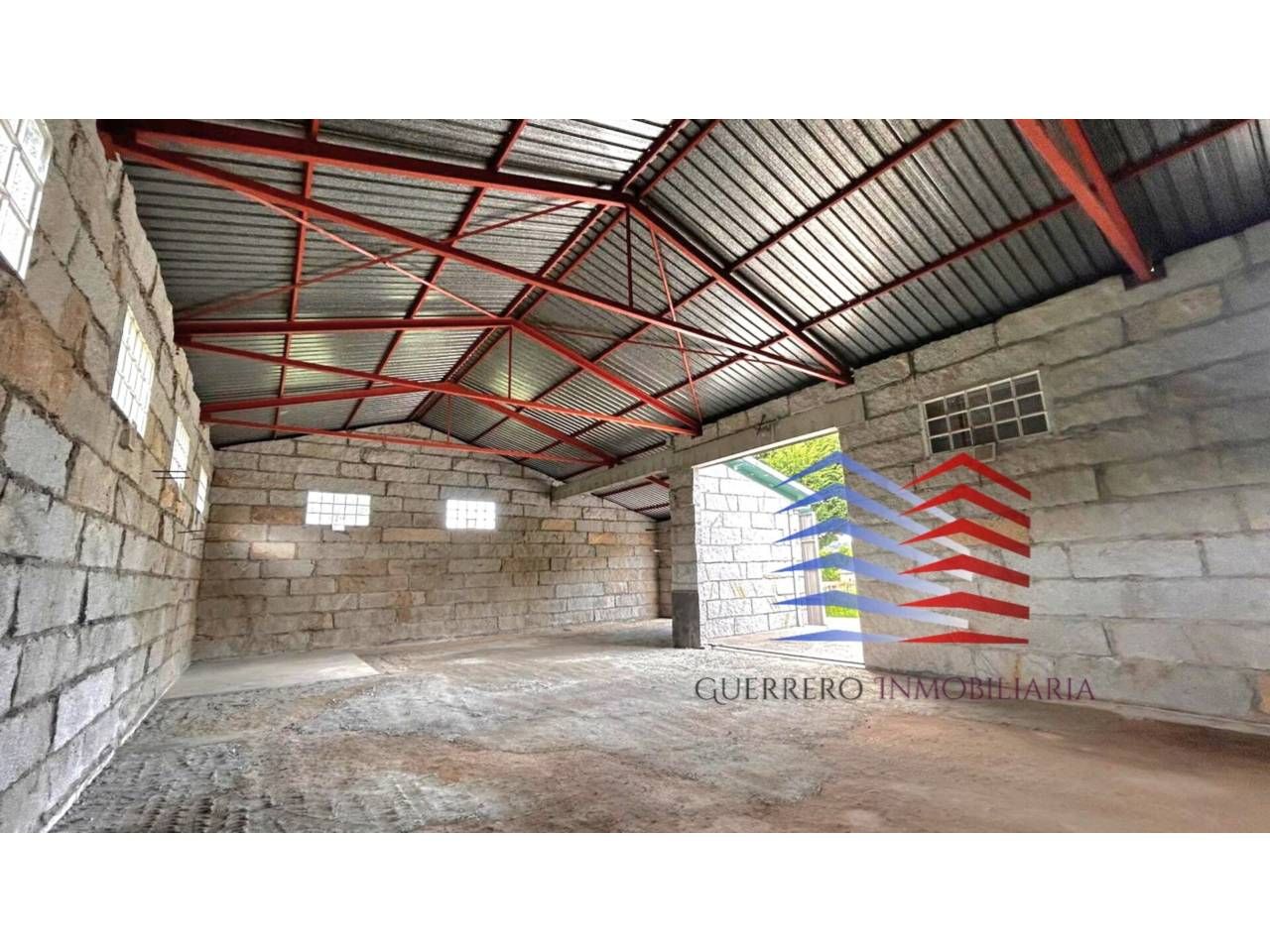 Exterior view of Industrial buildings to rent in Taboadela