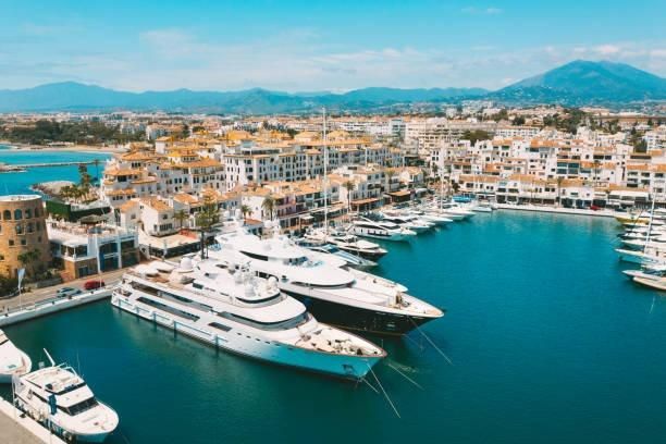 Local en venda a Pasaje MUELLE RIBERA (P BANUS), Aloha