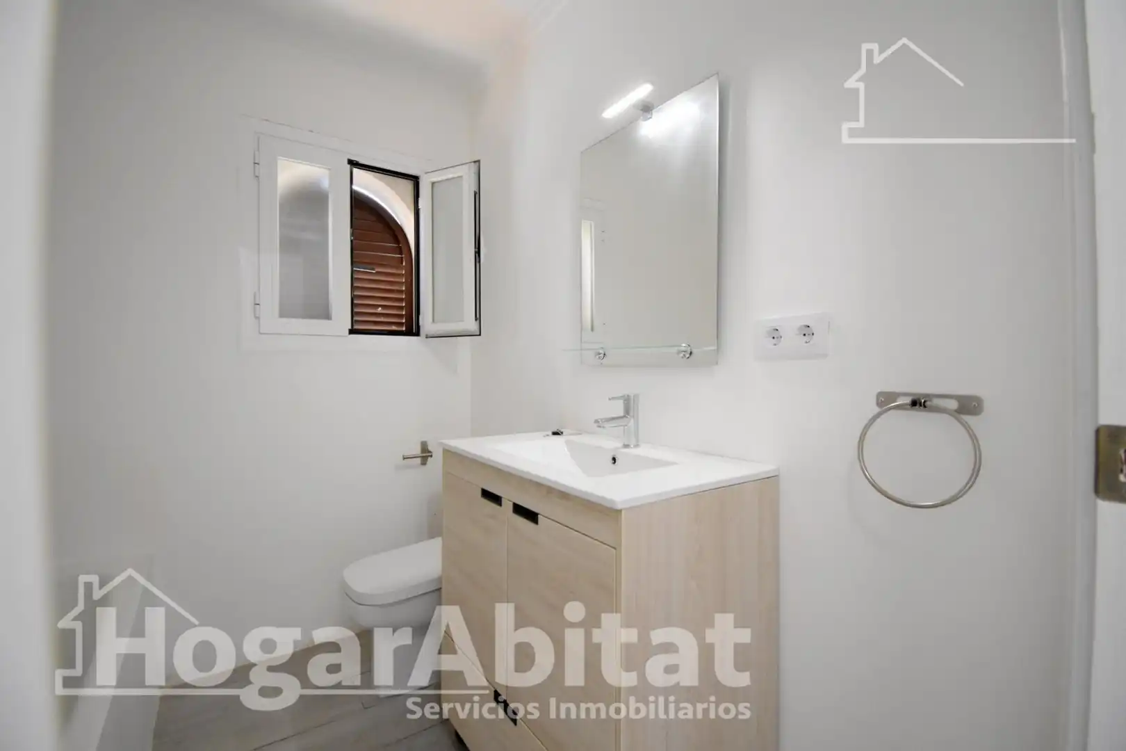 Bany de Àtic en venda en Dénia amb Calefacció, Jardí privat i Terrassa