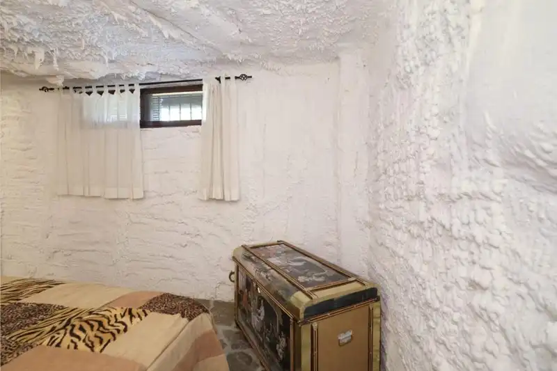 Casa rústica amb jardí en venda a Villamena, imagen 23