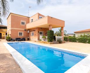 Swimming pool of Flat for sale in Montroy  with Air Conditioner, Heating and Private garden