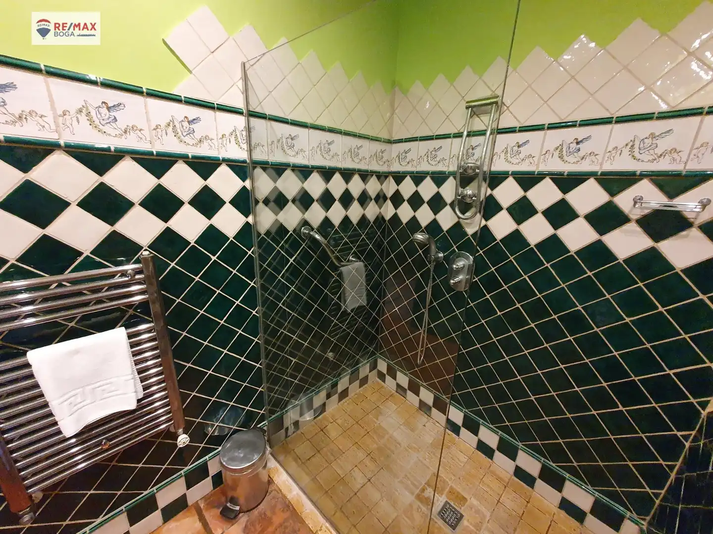 Badezimmer von Gebäude zum Verkauf in Aibar / Oibar