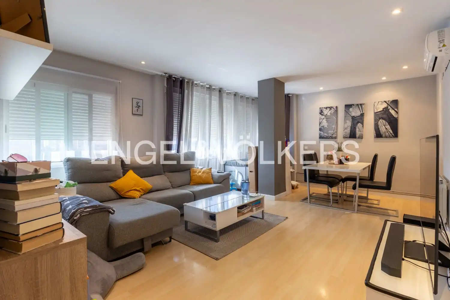 Vista exterior de Piso en venta en  Valencia Capital con Aire acondicionado, Calefacción y Balcón