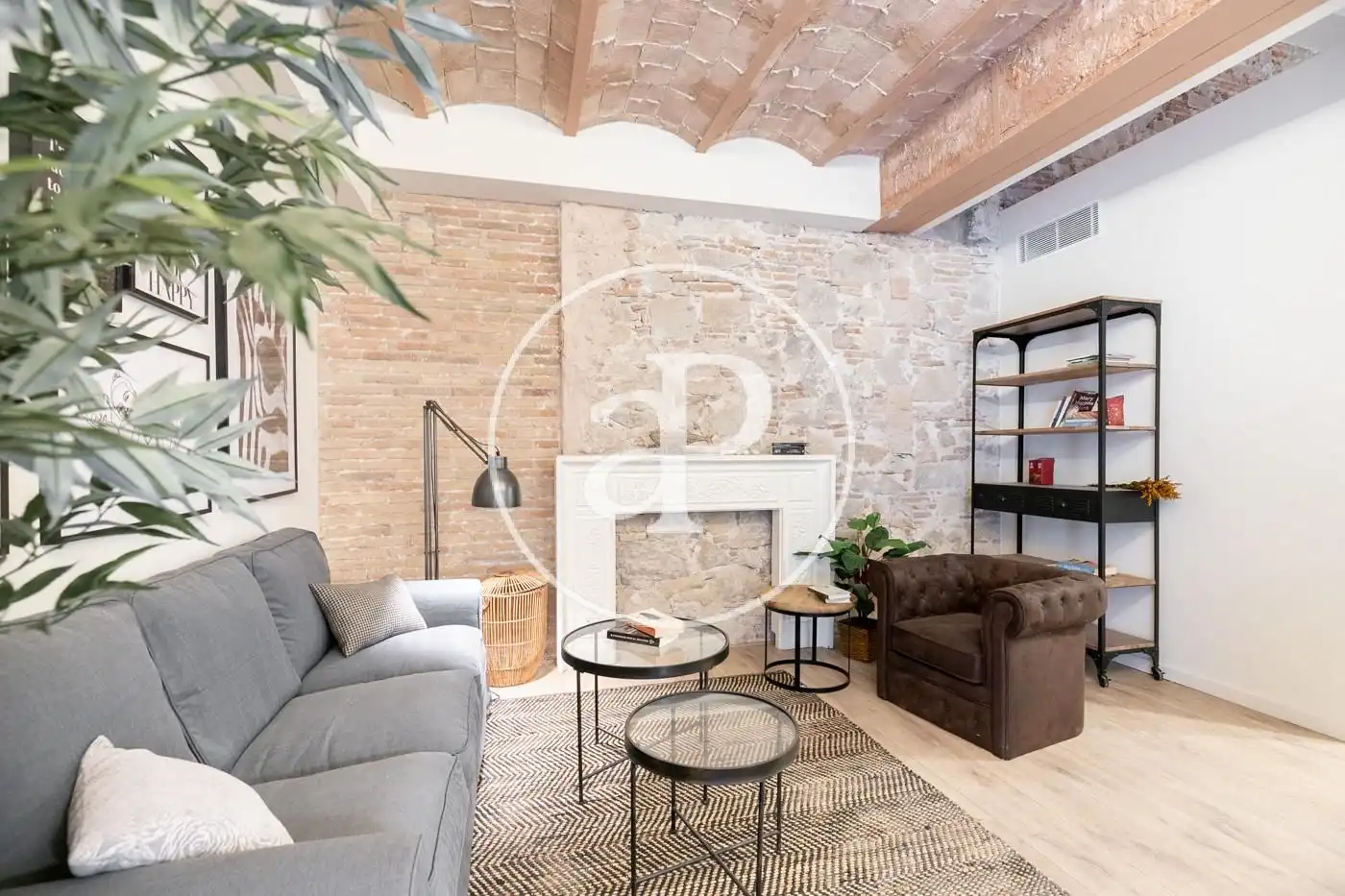 Wohnzimmer von Wohnung zum Verkauf in Barcelona mit Klimaanlage, Heizung und Privatgarten