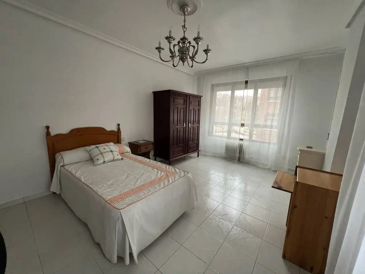 Bedroom of Flat for rent in Toledo  with Air Conditioner, Heating and Parquet flooring