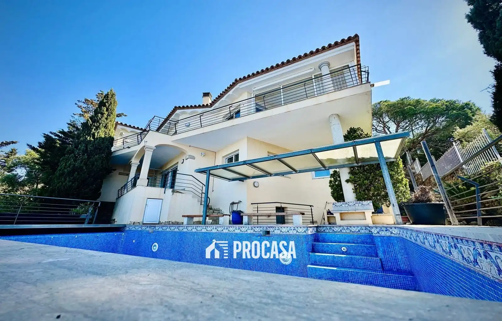 Vista exterior de Casa o xalet en venda en Roses amb Aire condicionat, Calefacció i Traster