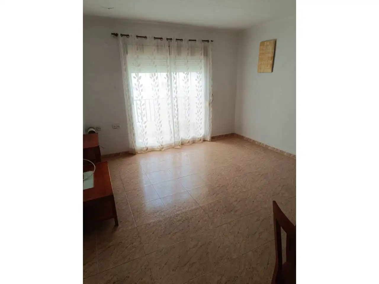 Habitación de Piso en venta en Valencia con Balcón