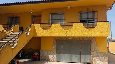 Chalet en venta en Llano de Brujas, 6 dormitorios.