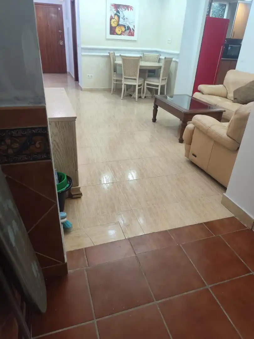 Sala de estar de Piso en venta en Fuengirola con Terraza y Amueblado