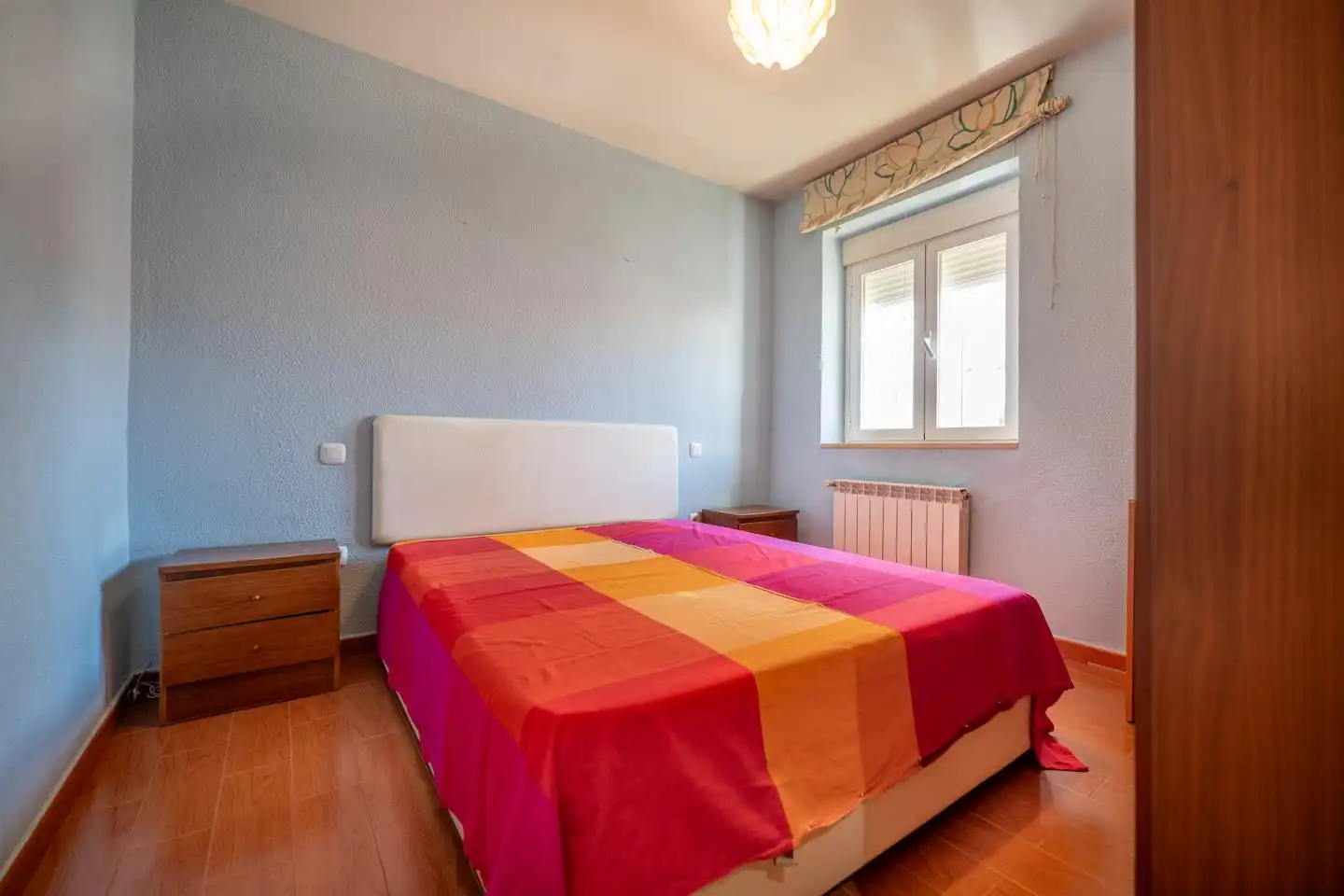 Schlafzimmer von Erdgeschoss zum Verkauf in Ávila mit Heizung, Privatgarten und Terrasse