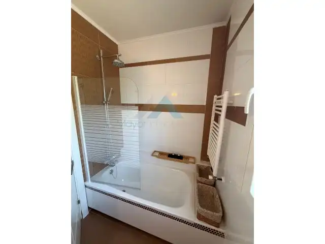 Bathroom of Houses for rent in Chiloeches  with Heating, Furnished and Oven