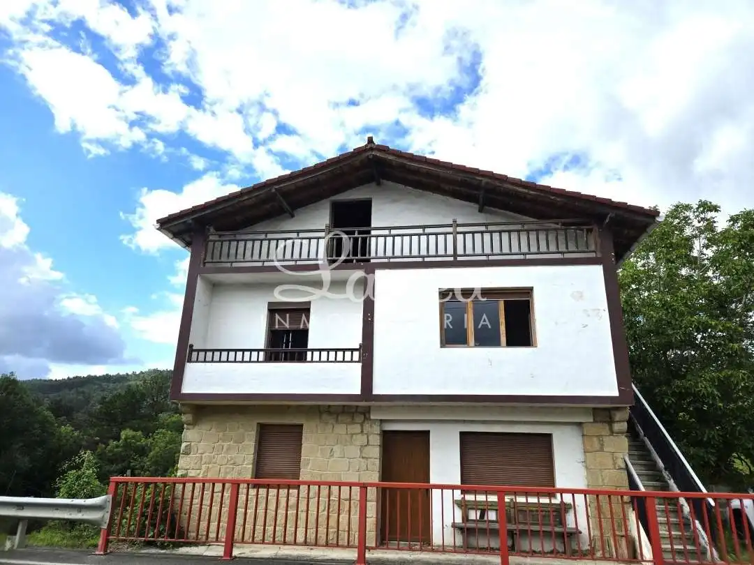 Landhaus mit Terrasse zum Verkauf in Amorebieta-Etxano
