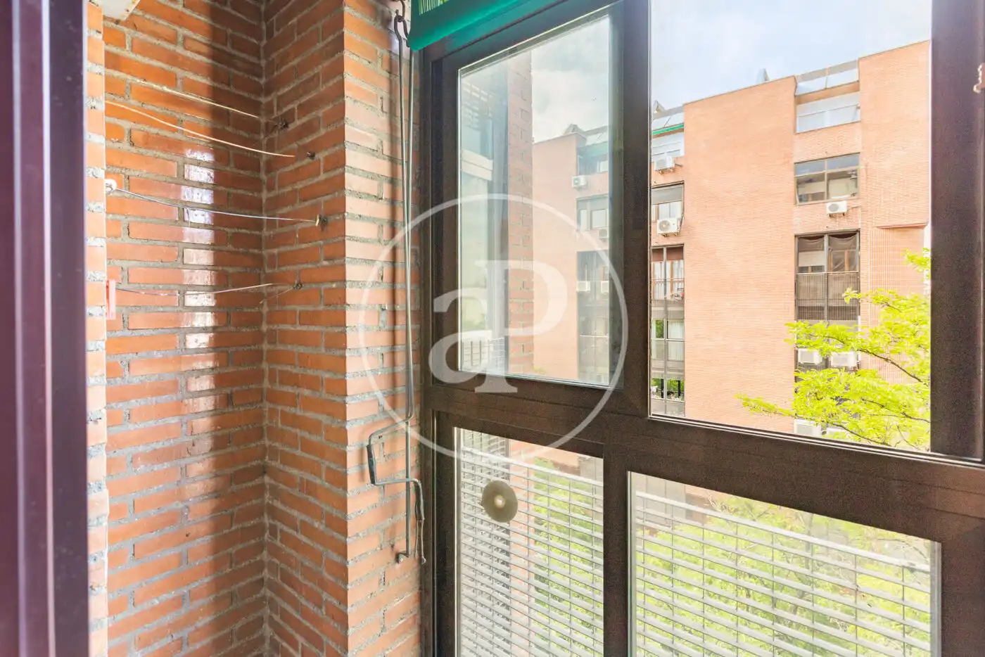 Terrasse von Wohnung zum Verkauf in Madrid mit Klimaanlage, Heizung und Privatgarten