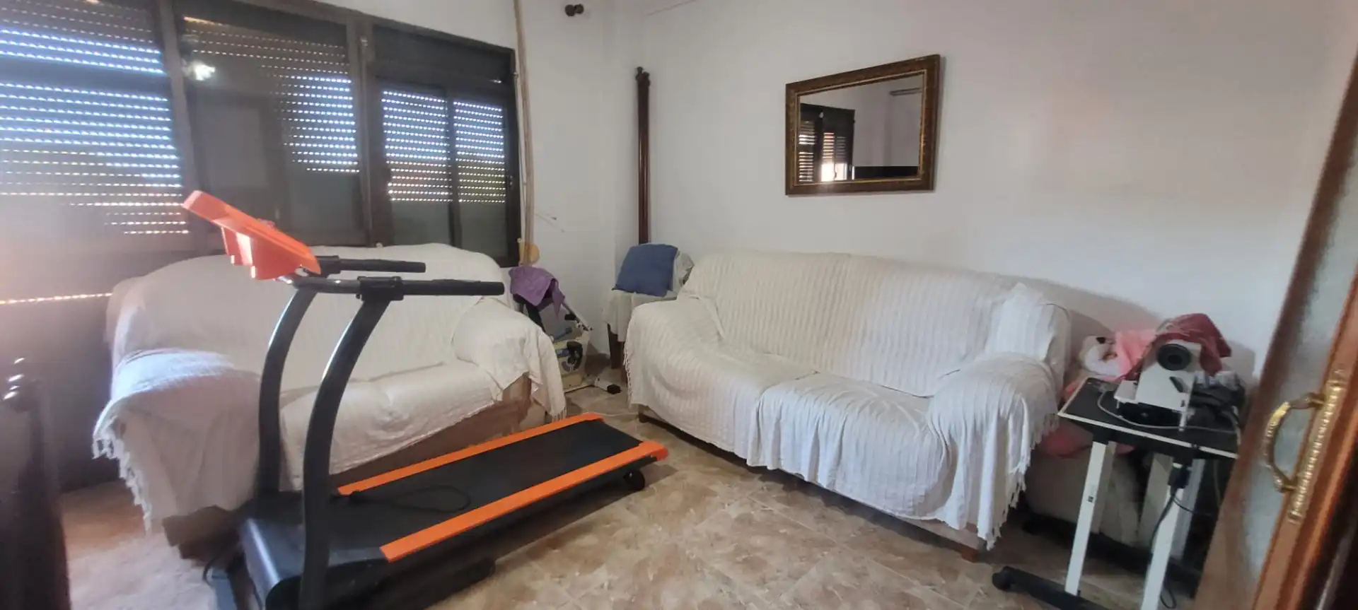Living room of Houses for sale in Algeciras  with Private garden, Terrace and Balcony