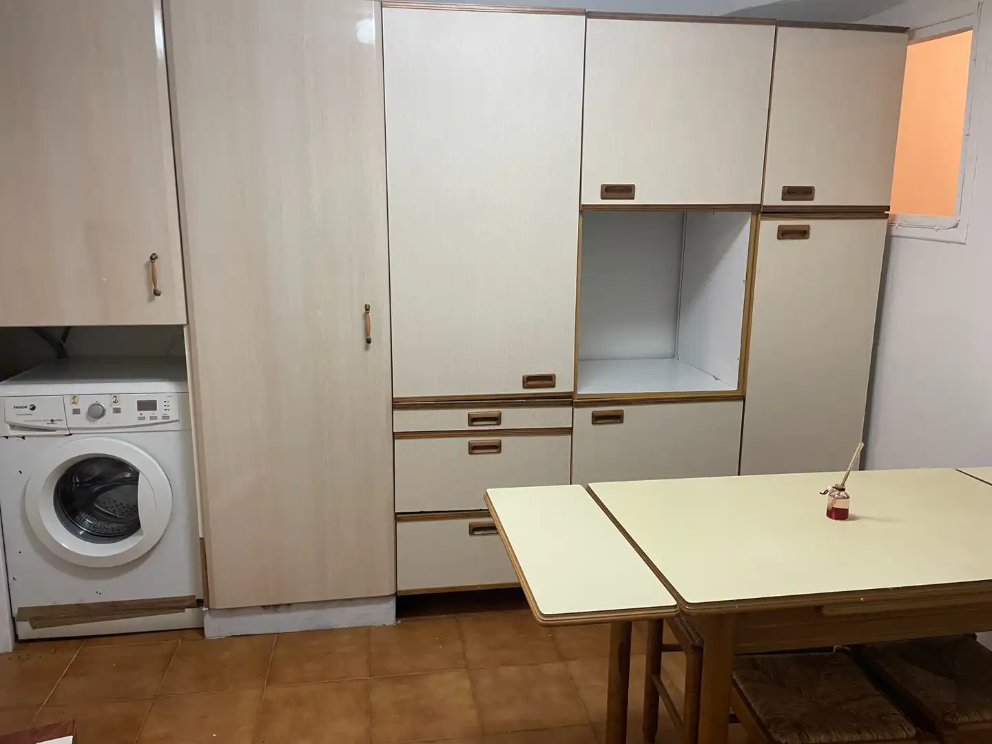 Cuina de Pis en venda en San Vicente de la Barquera amb Calefacció, Moblat i Forn