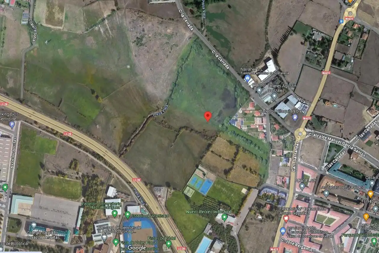 Terreni e lotti in vendita a 4 Parcela