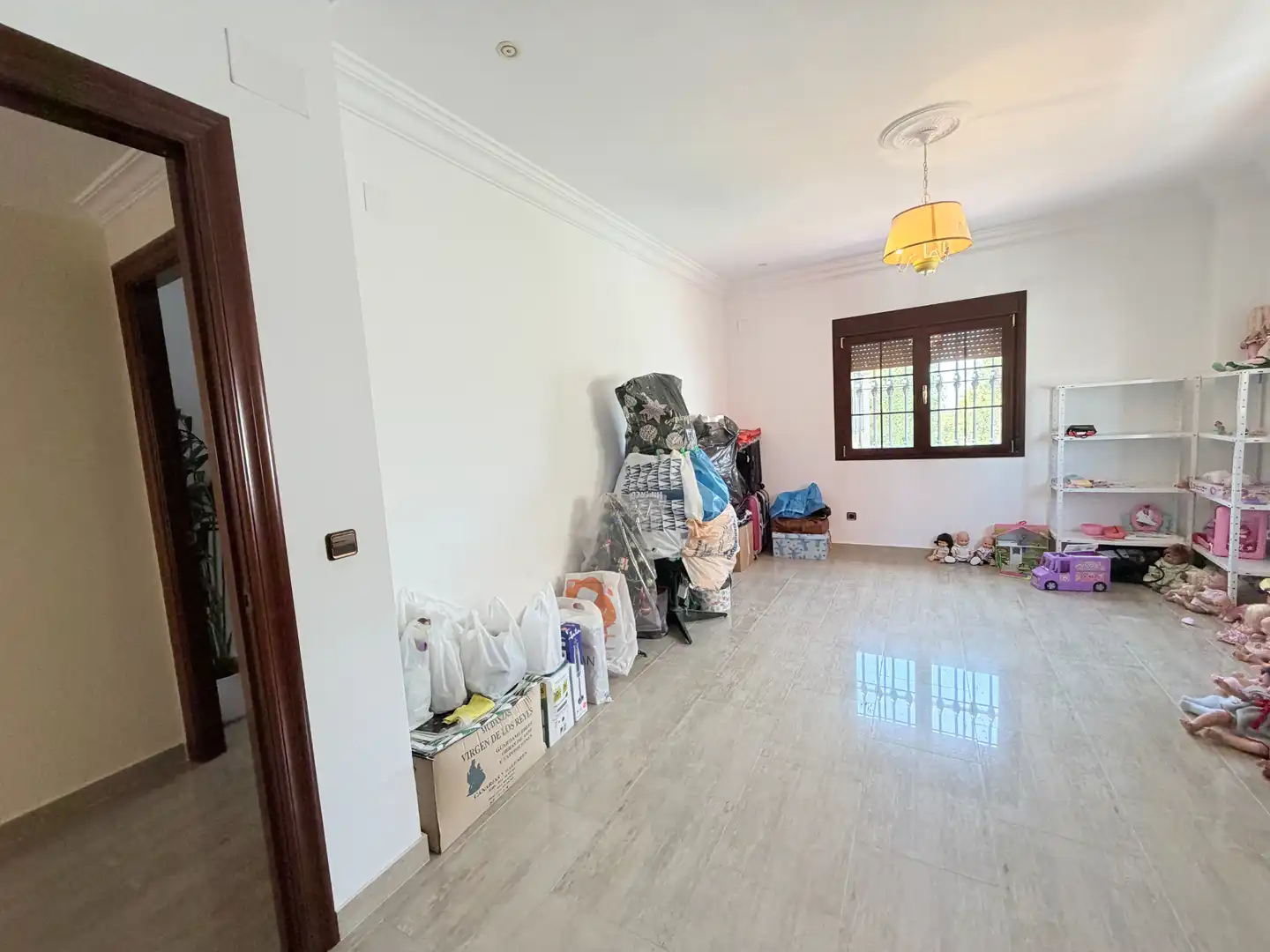 Casa o xalet en venda en Bormujos amb Aire condicionat, Jardí privat i Terrassa