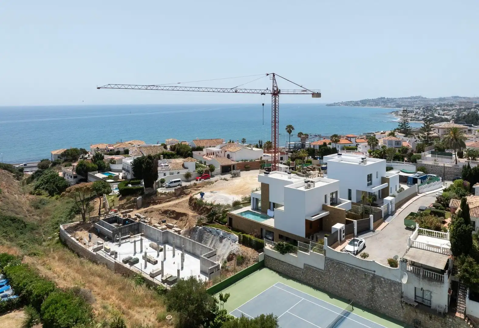 House with pool for sale in El Faro de Calaburra - Chaparral, imagen 5