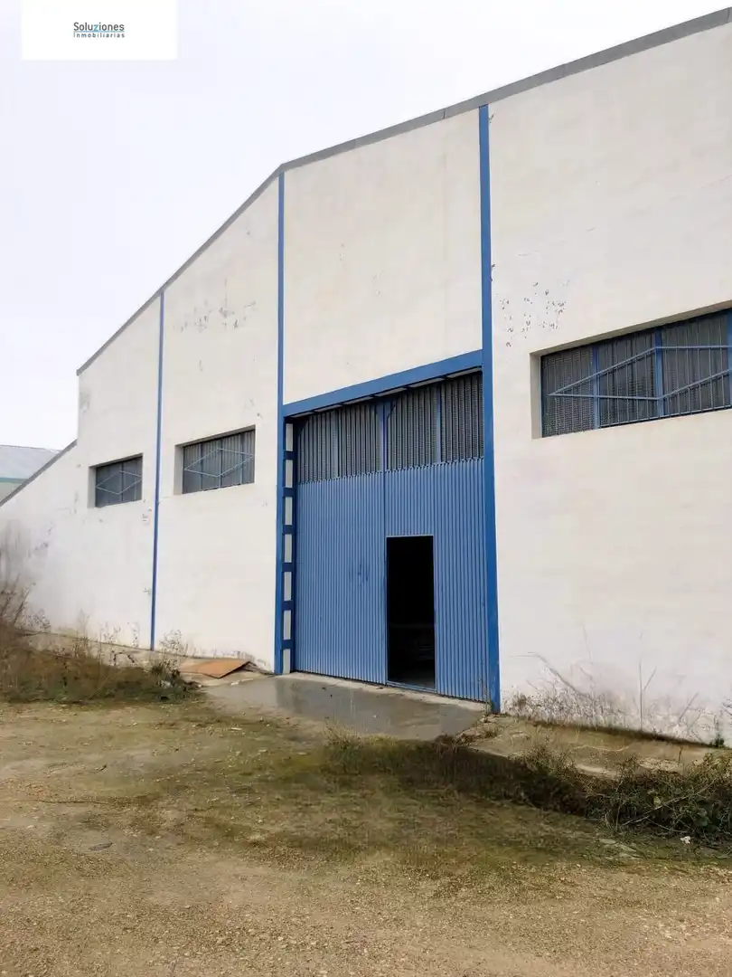 Industriegebäude zum Verkauf in Pedanías - Extrarradio
