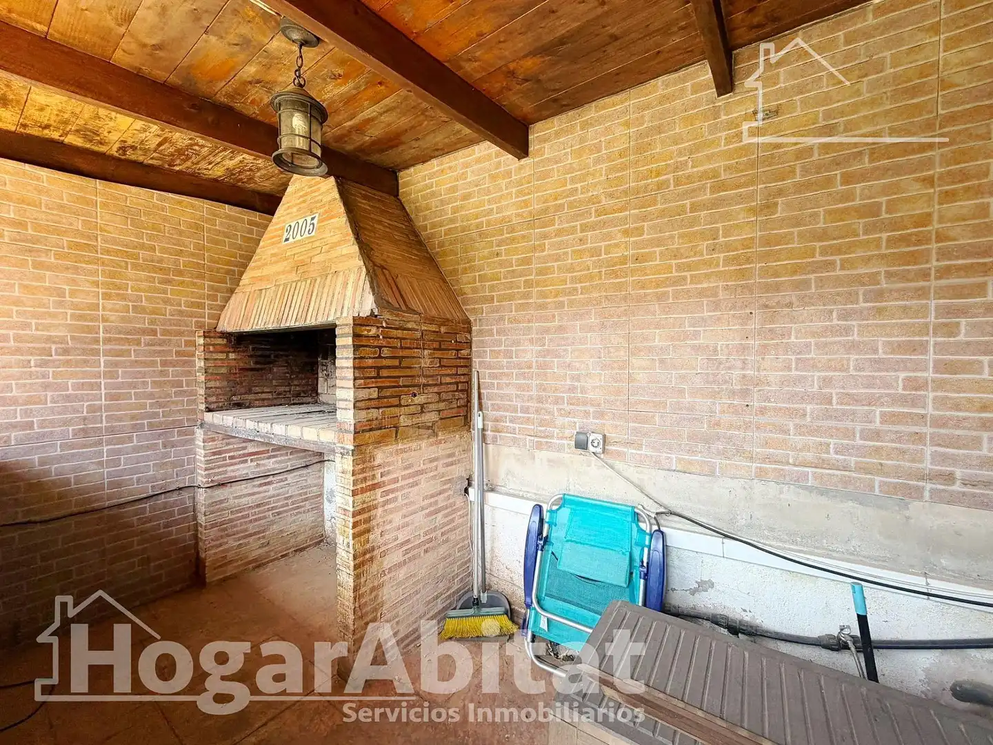 Houses for sale in Moncada  with Air Conditioner, Heating and Private garden