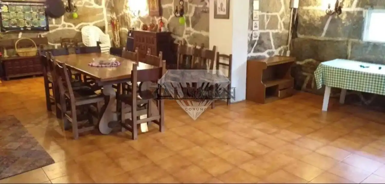 Casa o chalet de alquiler en Vilagarcía de Arousa con Calefacción, Jardín privado y Terraza