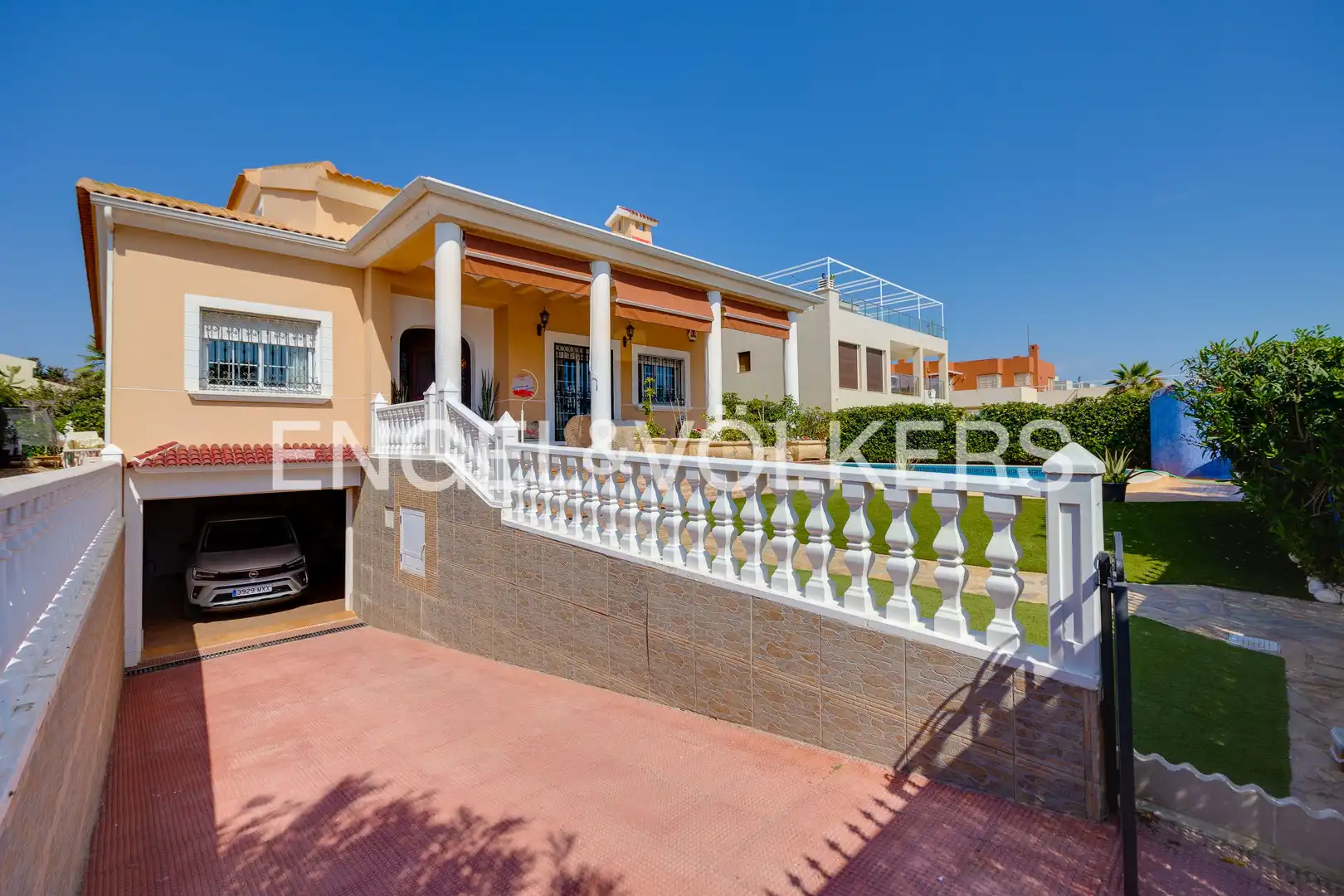 Vista exterior de Finca rústica en venta en Torrevieja con Aire acondicionado, Calefacción y Jardín privado