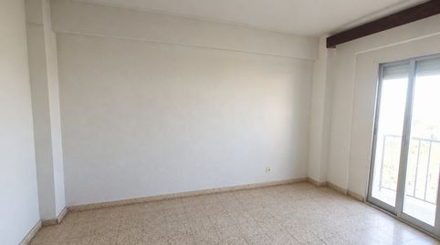 Foto 5 de Piso en venta en Calle de Arcos de Jalón, Arcos, Madrid Capital
